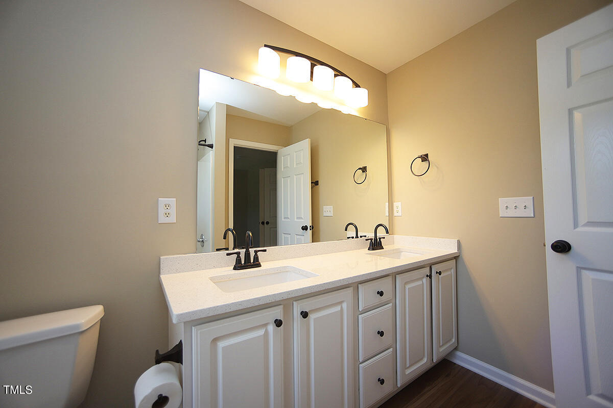 2742 Andover Glen Road Raleigh, NC 27604 - Photo 18 of 25 Gallery Image 18