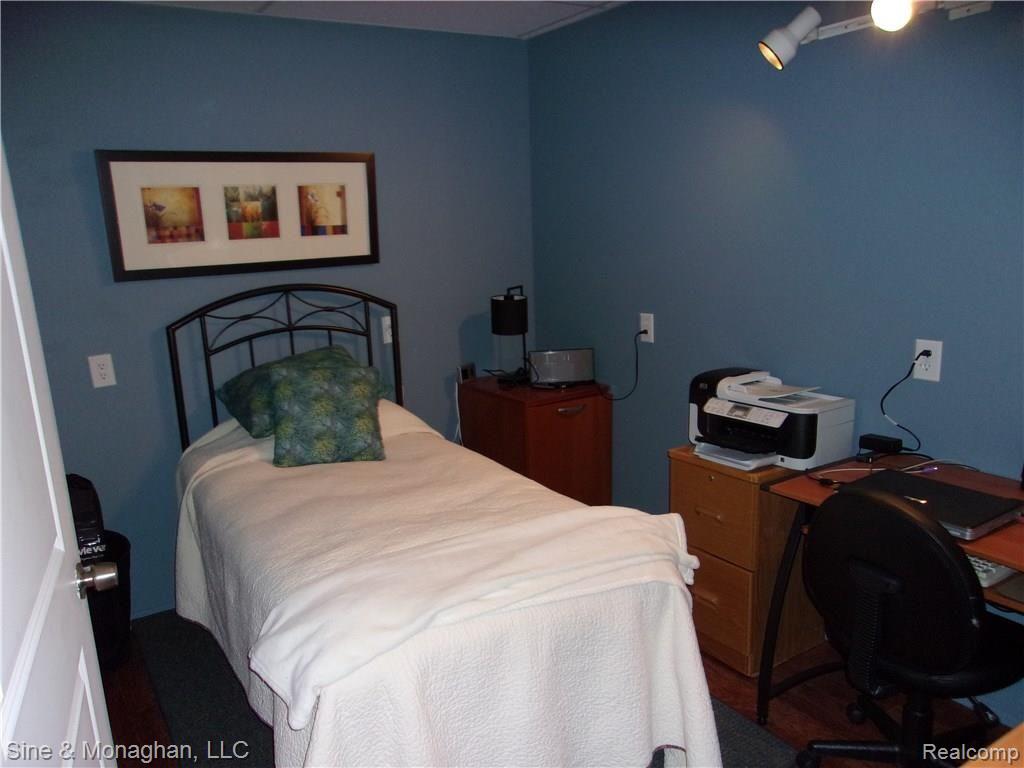 9079 Phelps Road Algonac, MI 48001 - Photo 63 of 70 100_0242.JPG