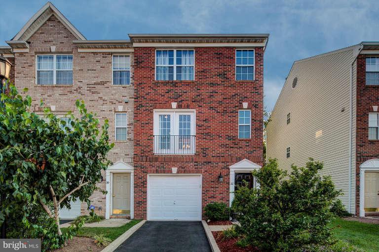 22 West Glebe Road Alexandria, VA 22305 - Photo 1 of 30 Exterior (Front)