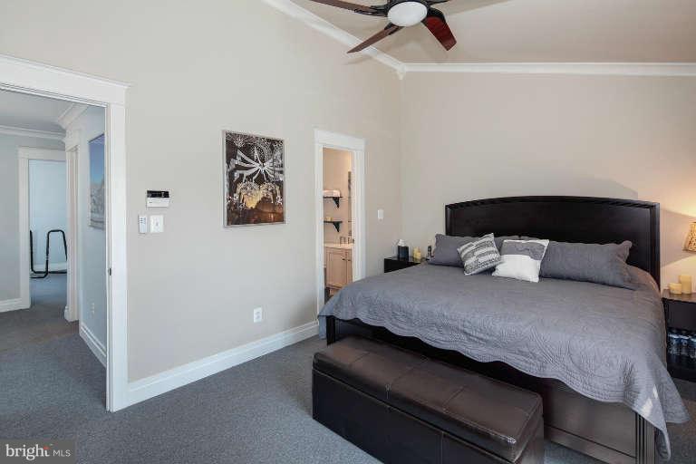 22 West Glebe Road Alexandria, VA 22305 - Photo 20 of 30 Bedroom