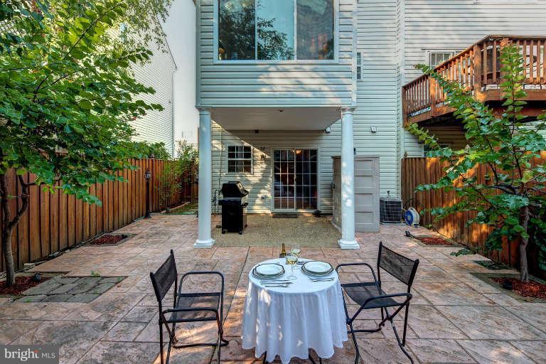 22 West Glebe Road Alexandria, VA 22305 - Photo 29 of 30 Exterior (General)