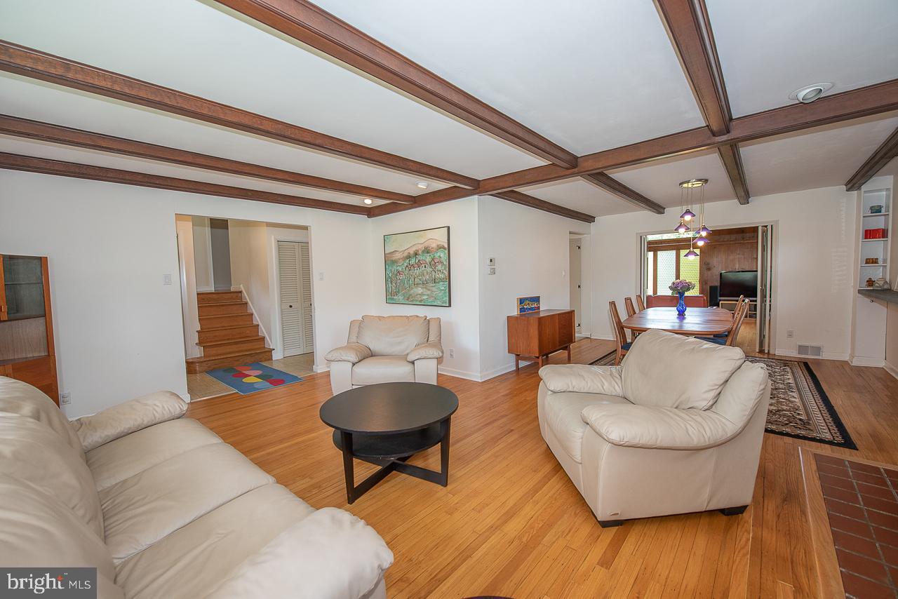 1364 Michael Road Jenkintown, PA 19046 - Photo 8 of 49