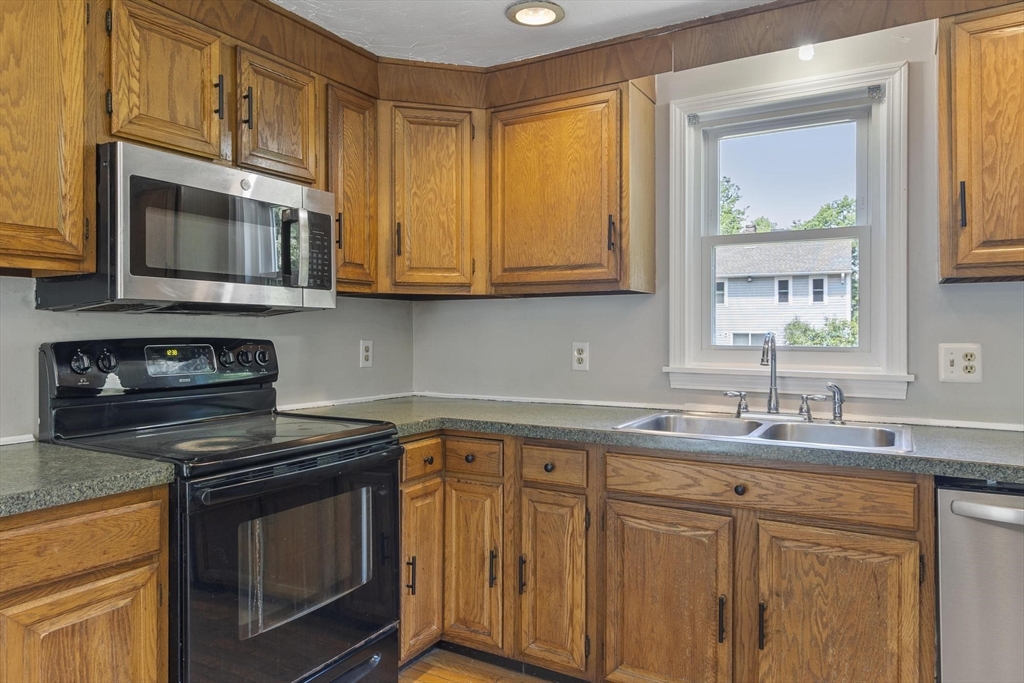 90 Royalston Road Phillipston, MA 01331 - Photo 13 of 41