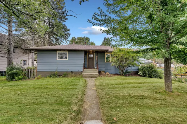 $240,000 | 317 Riverside Avenue North, Sartell, MN 56377