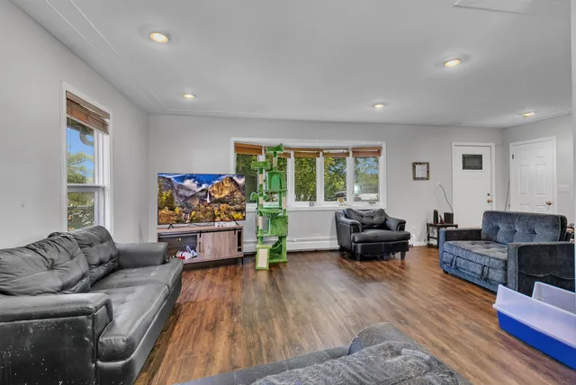 $240,000 | 317 Riverside Avenue North, Sartell, MN 56377