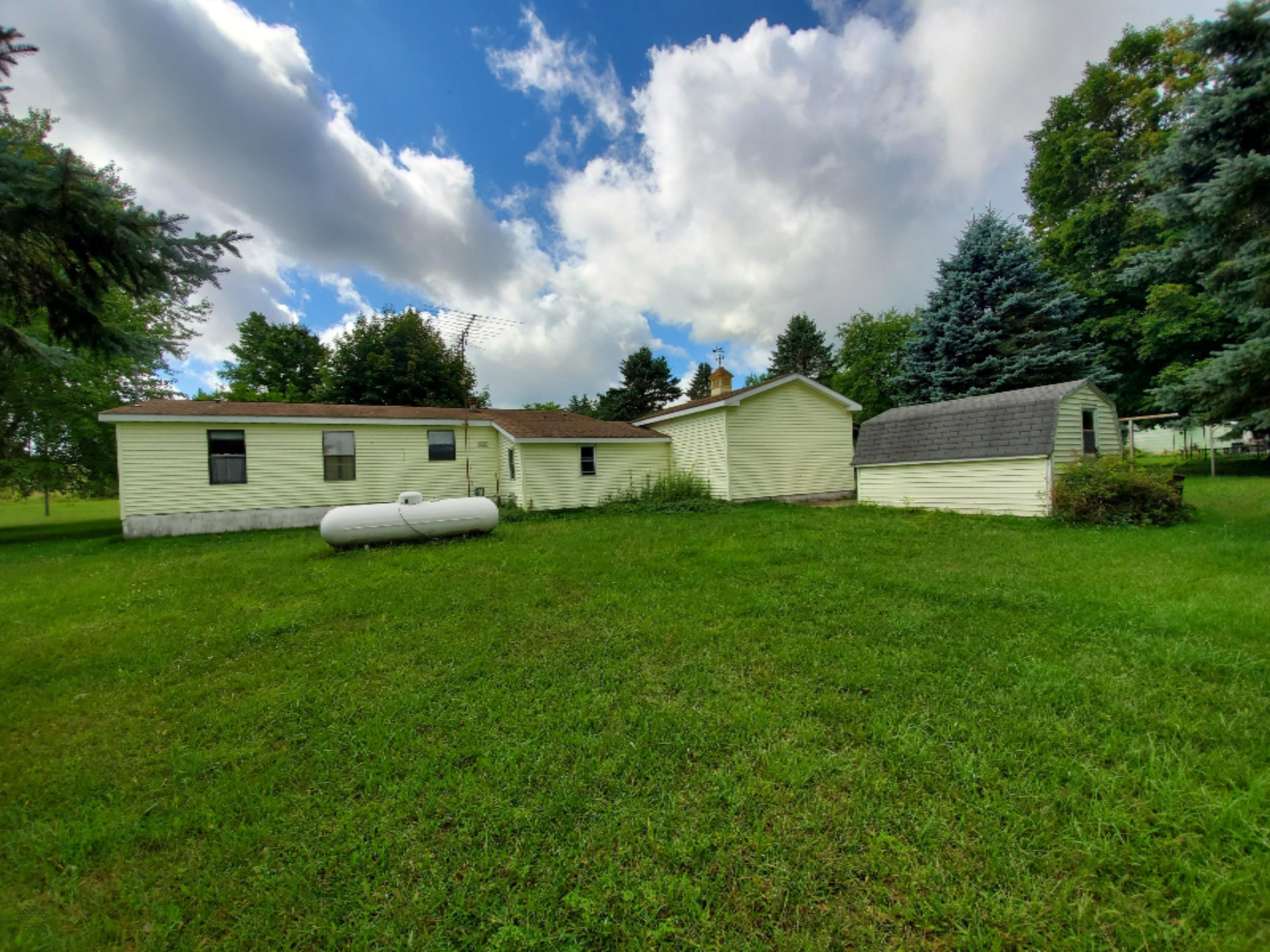 23316 1 Mile Road Reed City, MI 49677 - Photo 4 of 33 20190827_115650 - Copy