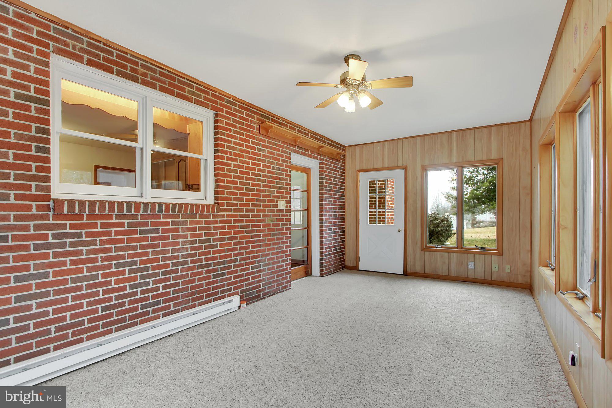 125 Cold Springs Road Gettysburg, PA 17325 - Photo 11 of 28