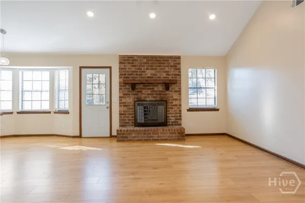 $405,000 | 3 Mulberry Court, Savannah, GA 31406