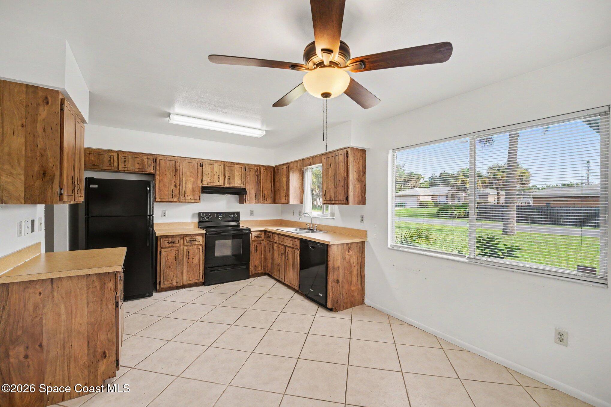 4355 Delespine Road Cocoa, FL 32927 - Photo 3 of 12 006_file_3720