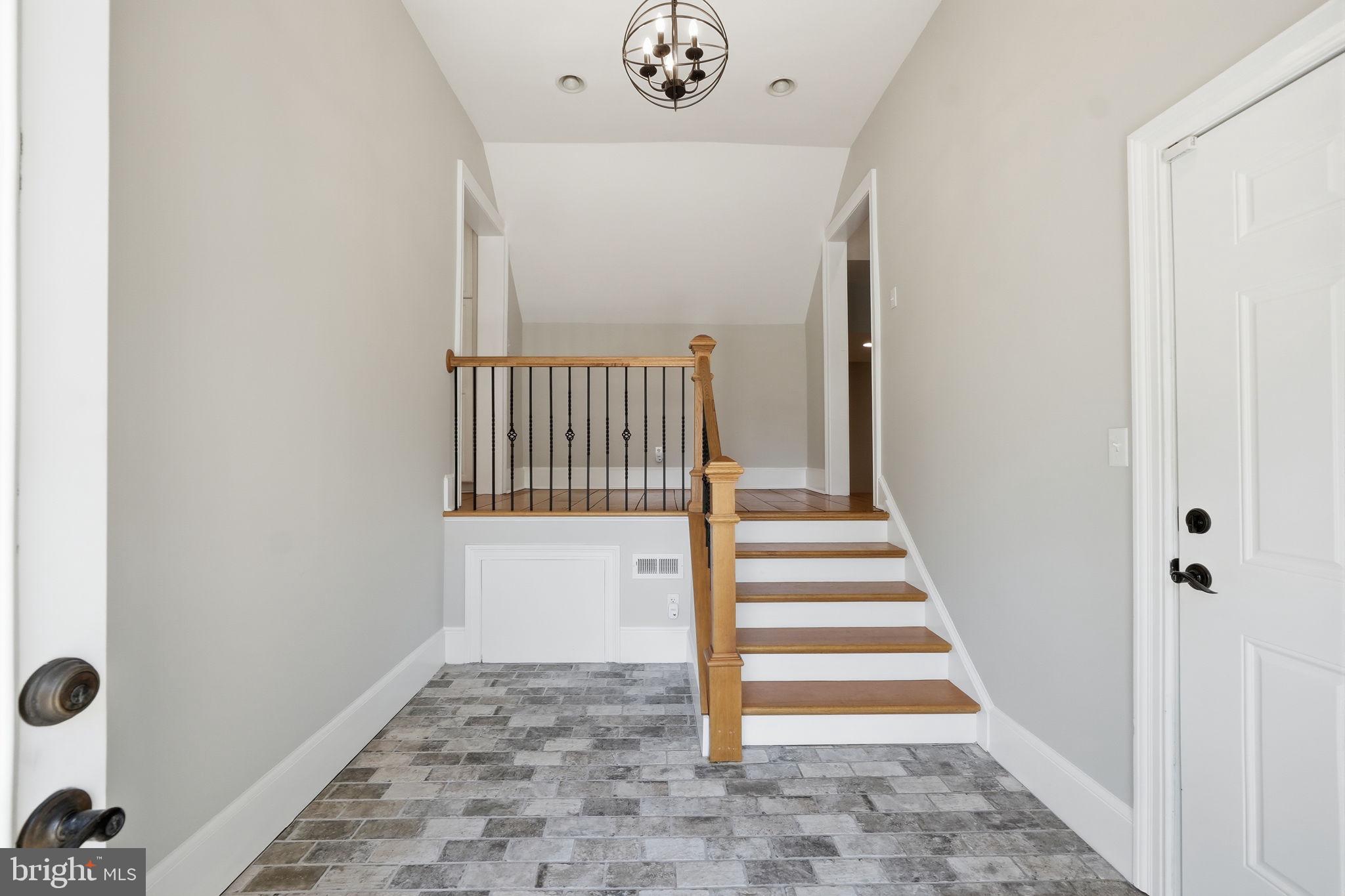 15715 Avery Road Rockville, MD 20855 - Photo 27 of 116 Entry to In Law Suite