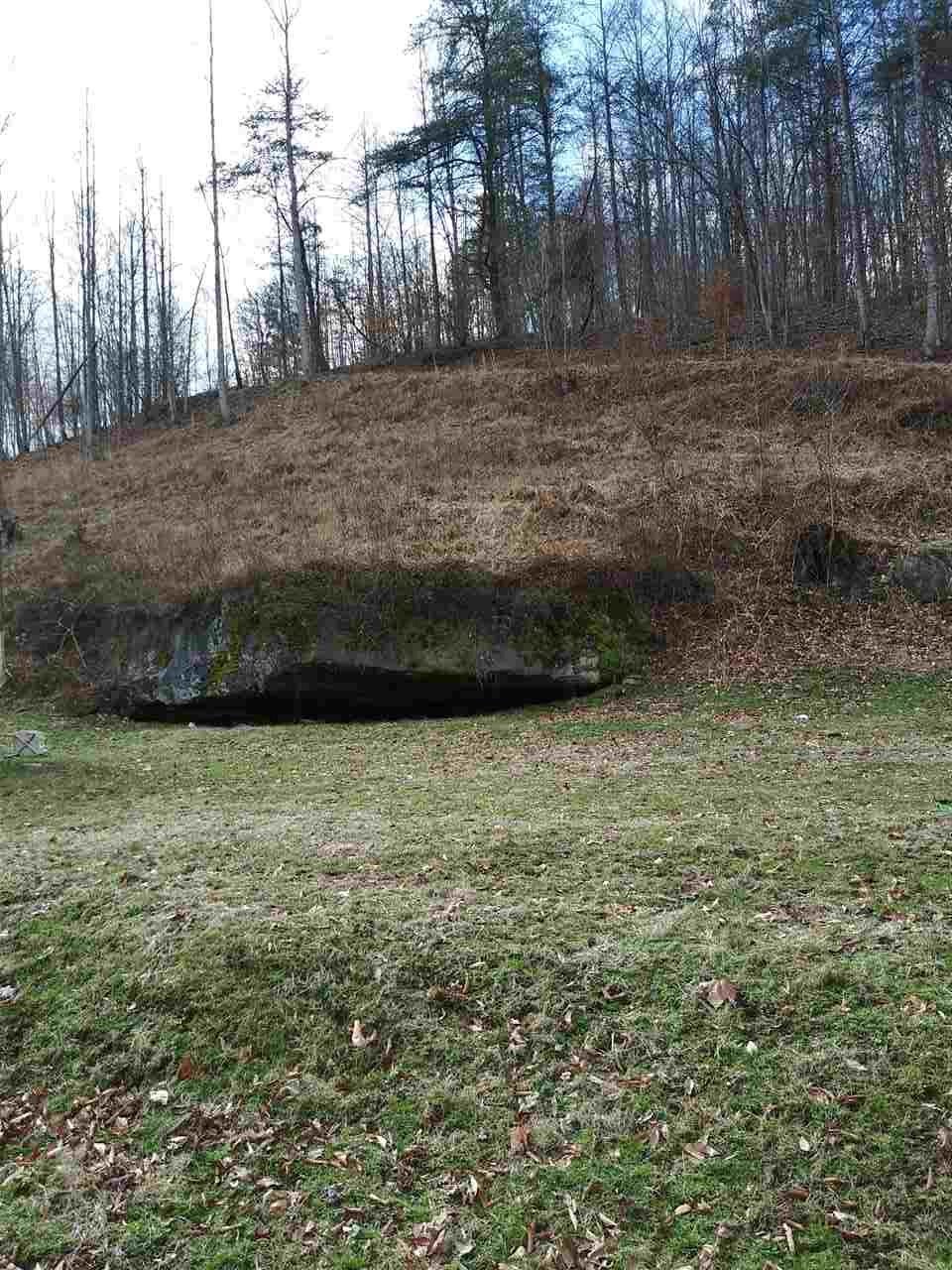 142 Maul Fork Road Griffithsville, WV 25521 - Photo 7 of 13 Gallery Image 7