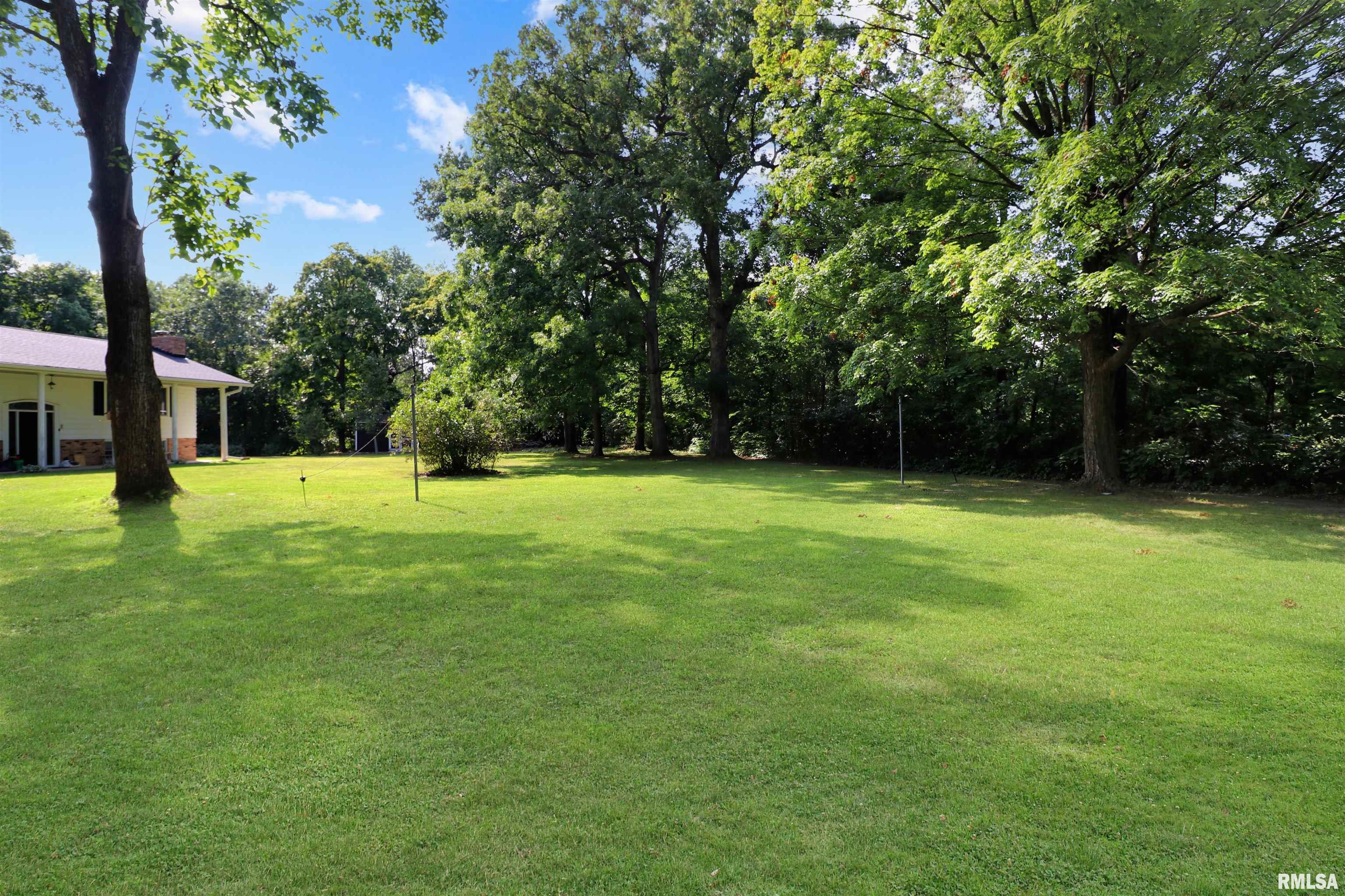1541 Hickory Point Road Metamora, IL 61548 - Photo 12 of 28
