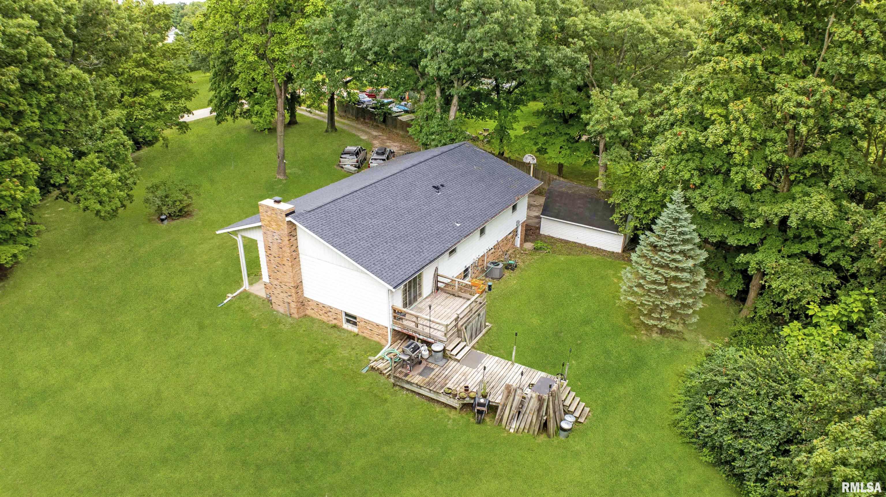 1541 Hickory Point Road Metamora, IL 61548 - Photo 7 of 28