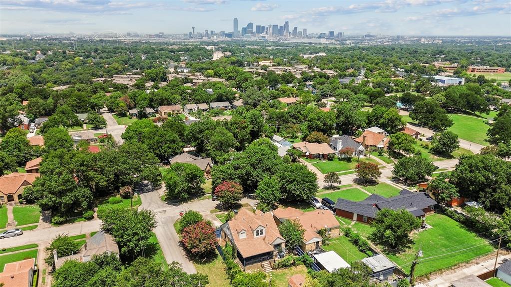 1902 Norfolk Avenue Dallas, TX 75203 - Photo 35 of 40 an aerial view of multiple house