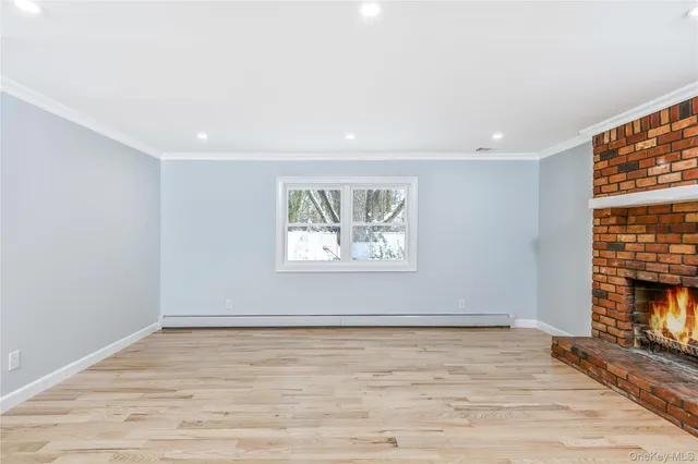 $899,000 | 19 Stuyvesant Circle East, East Setauket, NY 11733