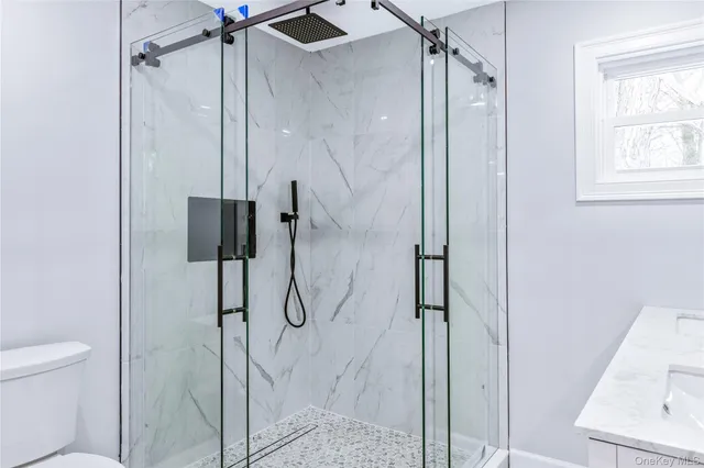 $899,000 | 19 Stuyvesant Circle East, East Setauket, NY 11733