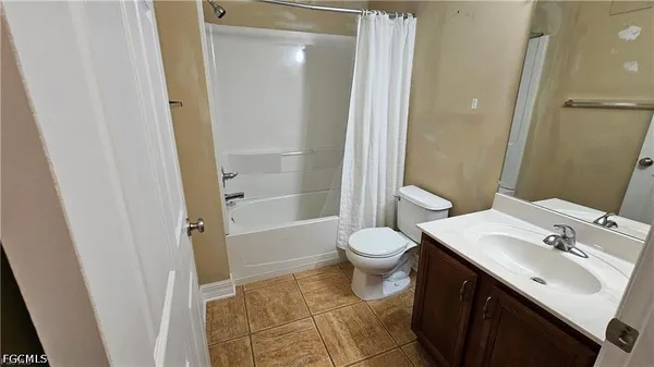 $1,750 | 9224 Aegean Circle, Lehigh Acres, FL 33936