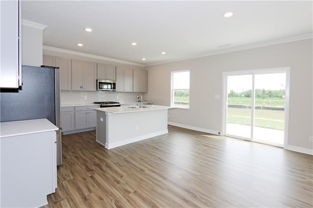 9517 Crossfield Road Avon, IN 46123 - Photo 10 of 30 Gallery Image 10
