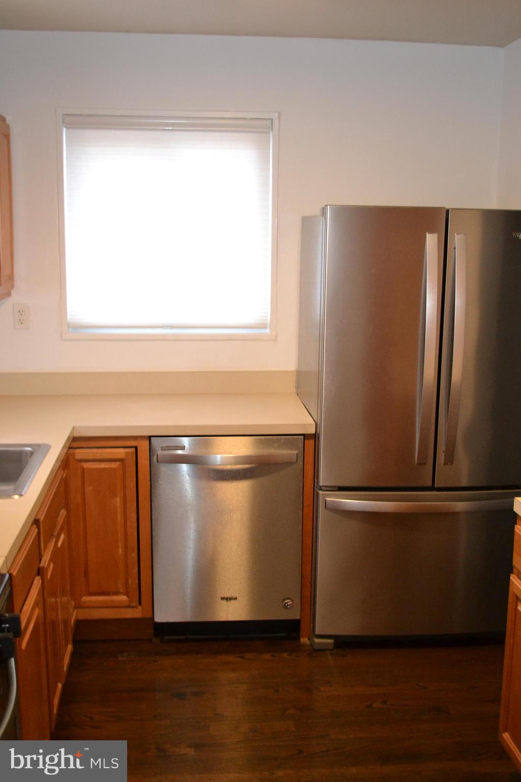 6801 Adelphi Road University Park, MD 20782 - Photo 25 of 30 Kitchen