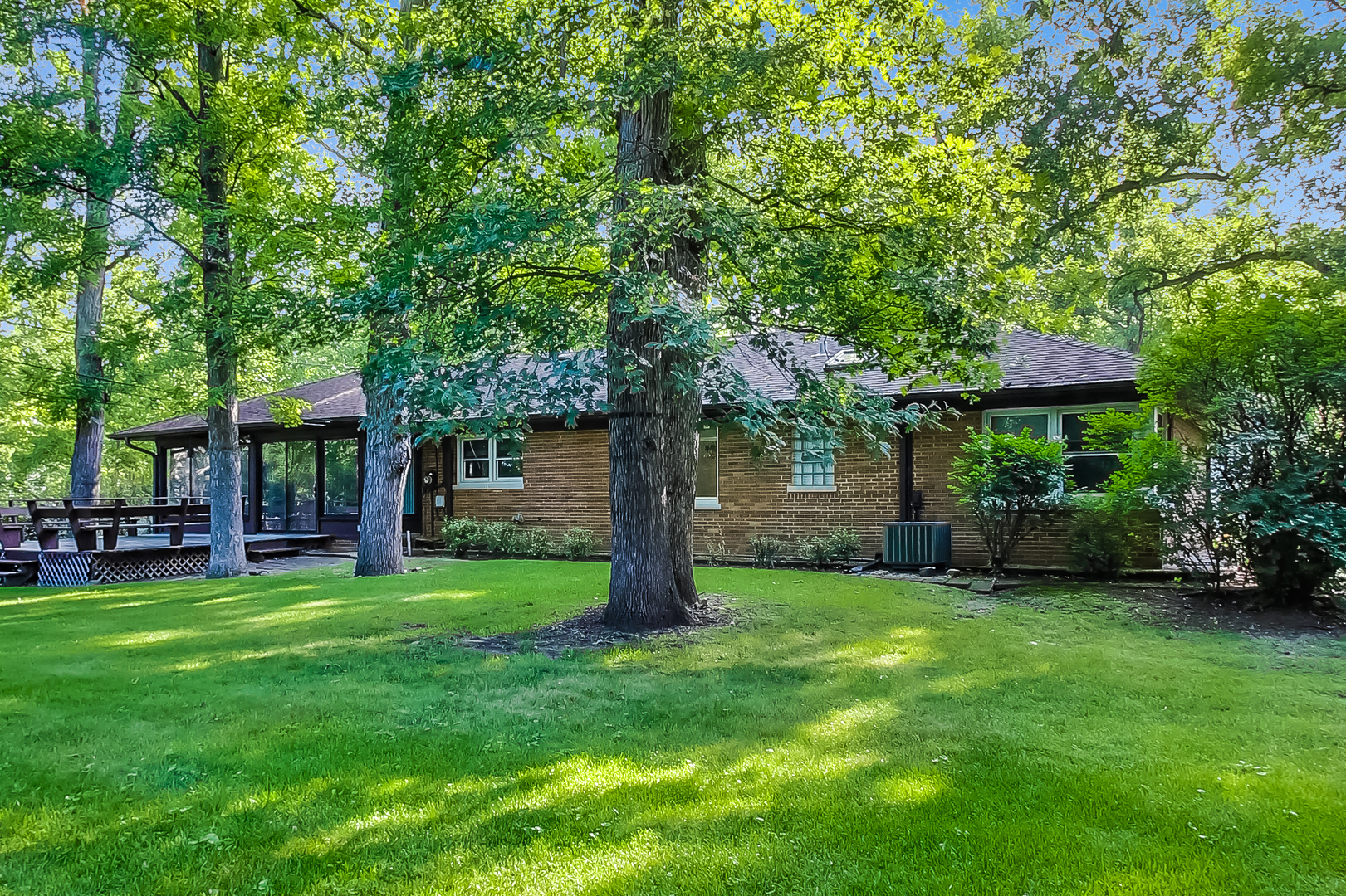 220 South Rose Avenue Park Ridge, IL 60068 - Photo 19 of 25 a view of a house with a yard and sitting area