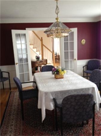 293 Stearns Road Marlborough, MA 01752 - Photo 3 of 20 Gallery Image 3