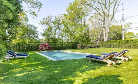 165 Newtown Lane, East Hampton, NY 11937