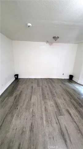 $750 | 409 West 17th Street, Unit 3, San Bernardino, CA 92405