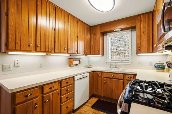 $649,900 | 3441 South Shore Drive, Delavan, WI 53115