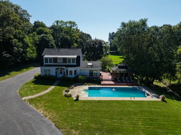 $649,900 | 3441 South Shore Drive, Delavan, WI 53115