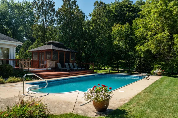 $649,900 | 3441 South Shore Drive, Delavan, WI 53115