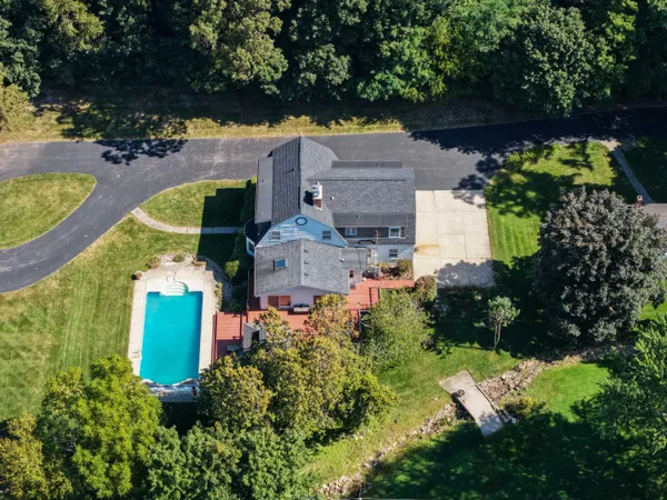 $649,900 | 3441 South Shore Drive, Delavan, WI 53115