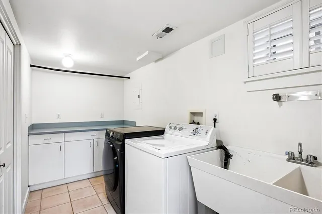 $985,000 | 554 South Clarkson Street, Denver, CO 80209