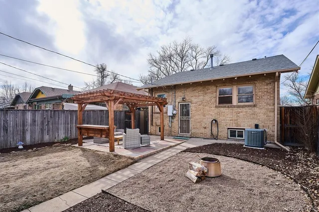 $985,000 | 554 South Clarkson Street, Denver, CO 80209