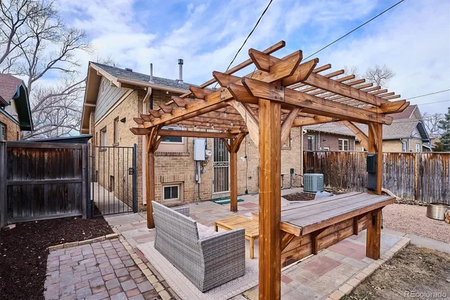 $985,000 | 554 South Clarkson Street, Denver, CO 80209