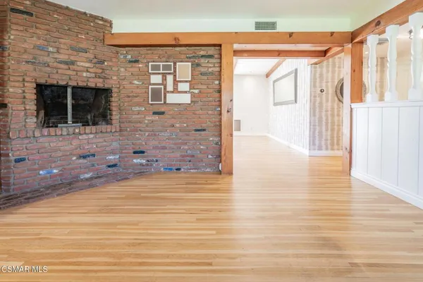 a view of an entryway