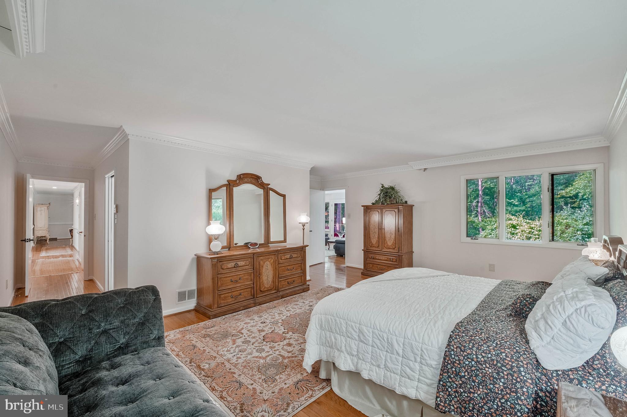 2026 Hunter Mill Road Vienna, VA 22181 - Photo 23 of 35