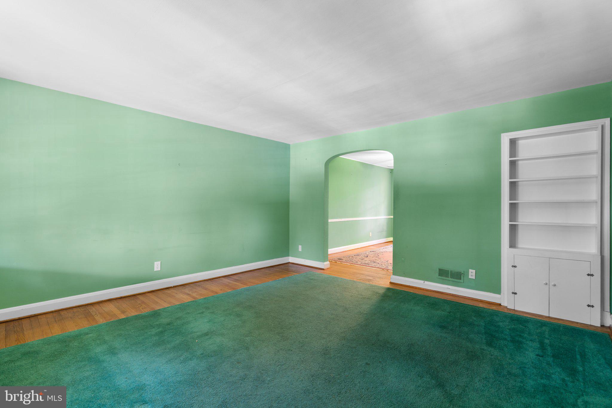 131 Stanmore Road Baltimore, MD 21212 - Photo 3 of 28