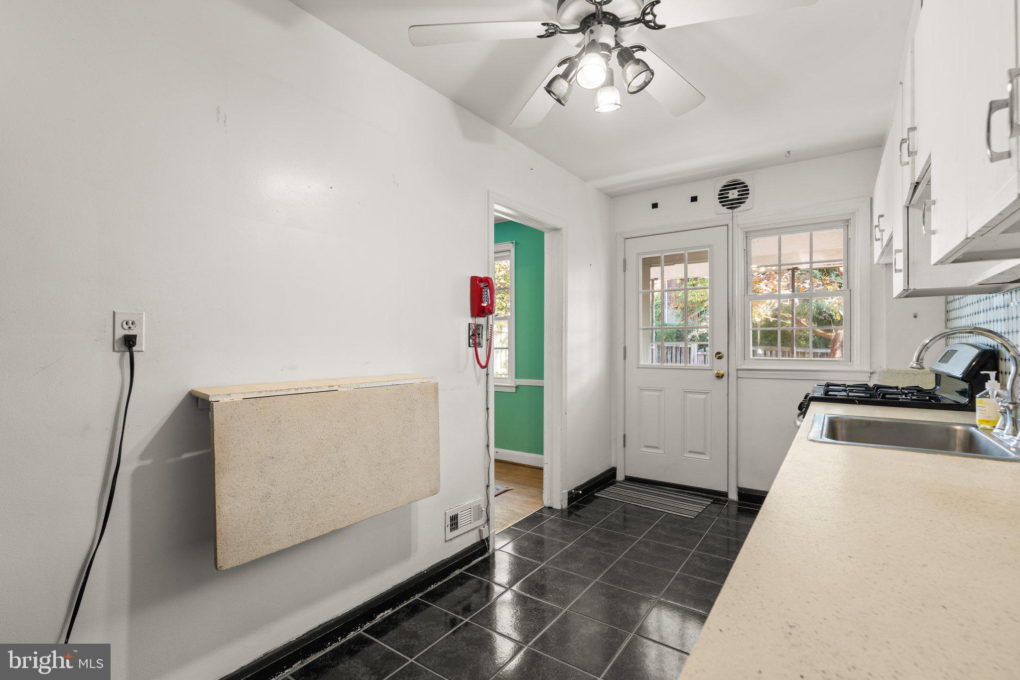 131 Stanmore Road Baltimore, MD 21212 - Photo 10 of 28