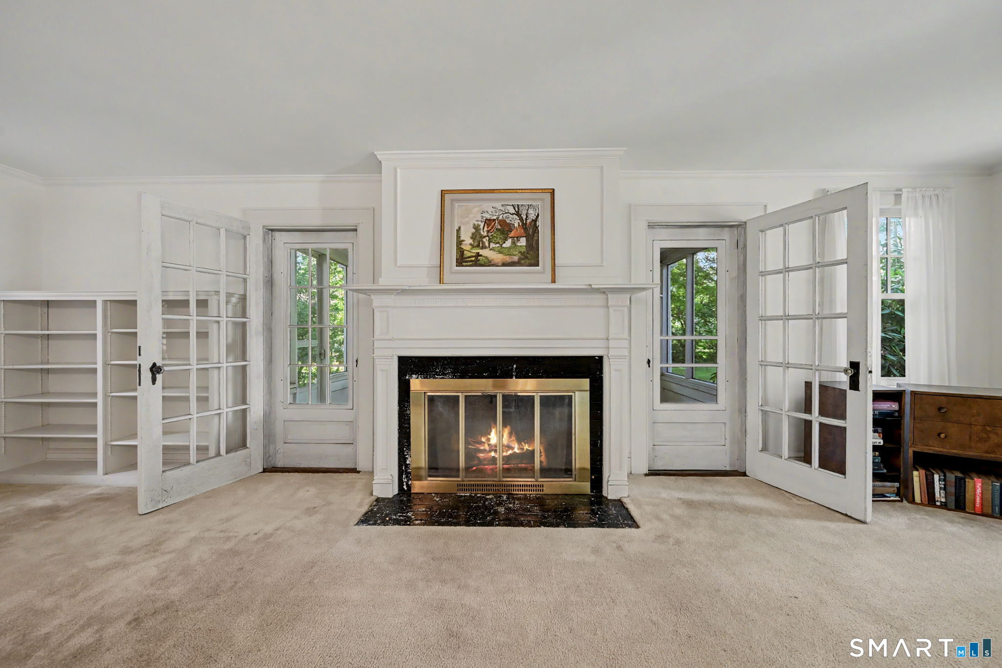378 Wilton Road West Ridgefield, CT 06877 - Photo 6 of 33 Living Room