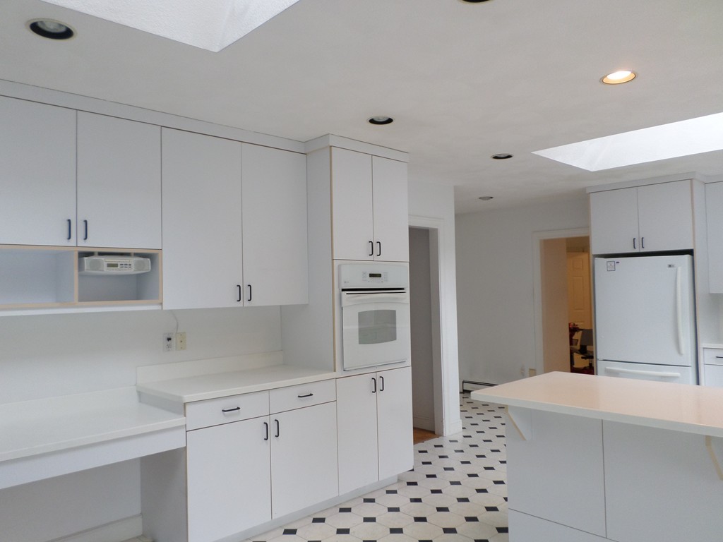 14 Stafford Road Lynnfield, MA 01940 - Photo 6 of 25 Gallery Image 6