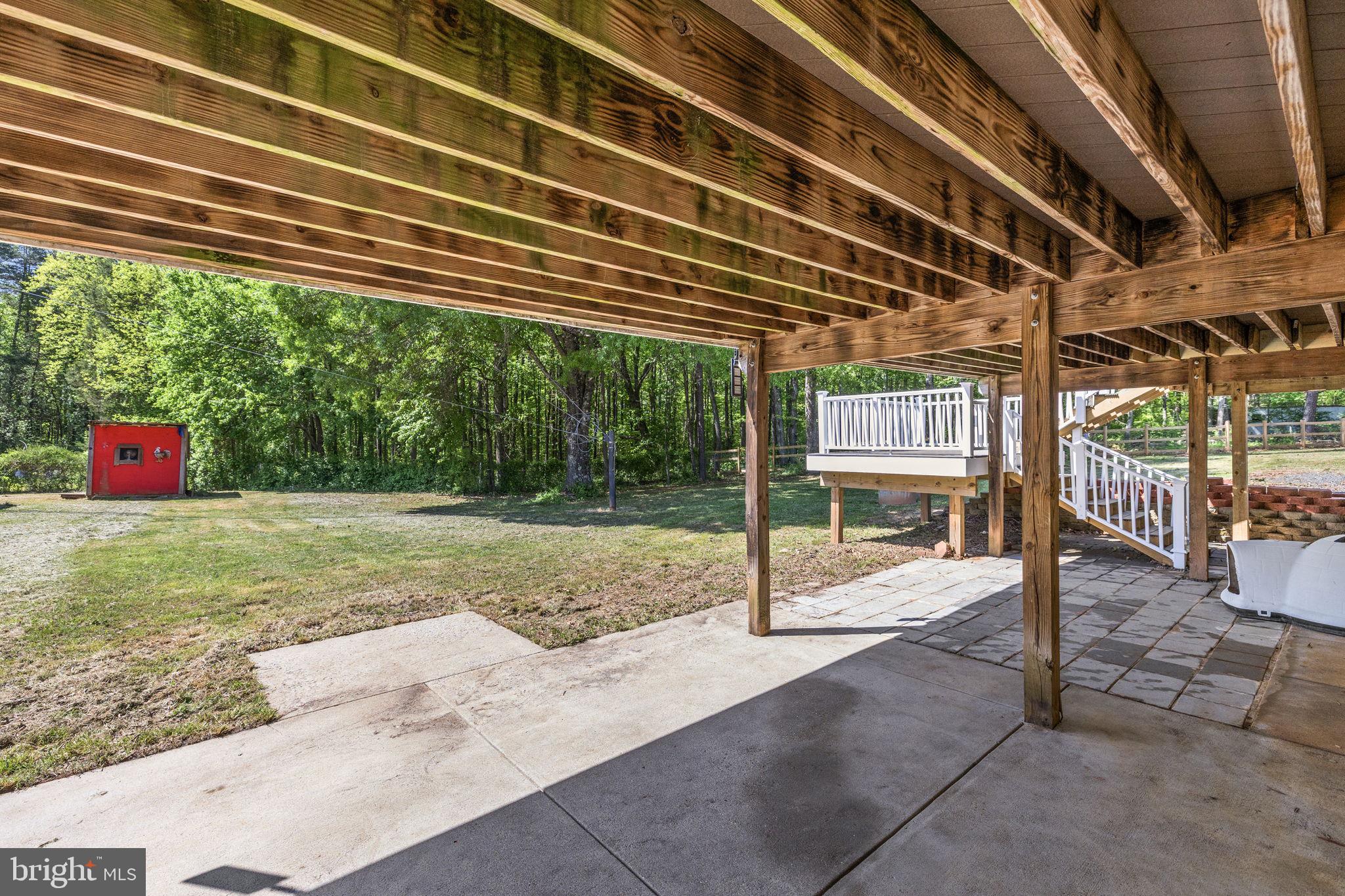 12615 Post Oak Road Spotsylvania, VA 22551 - Photo 49 of 67 View Under the Deck