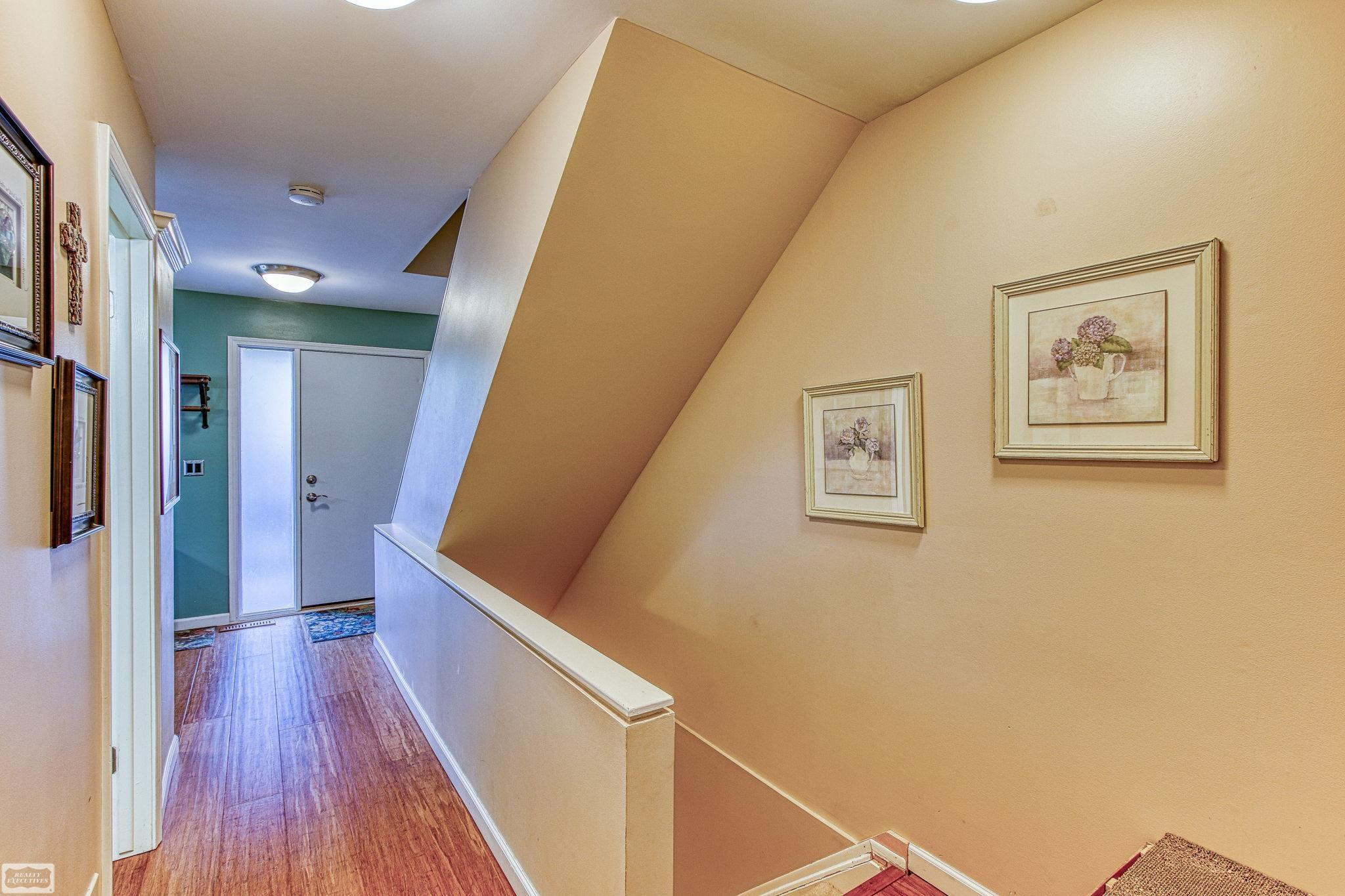 1427 Oakbrook E Drive Rochester Hills, MI 48307 - Photo 11 of 60