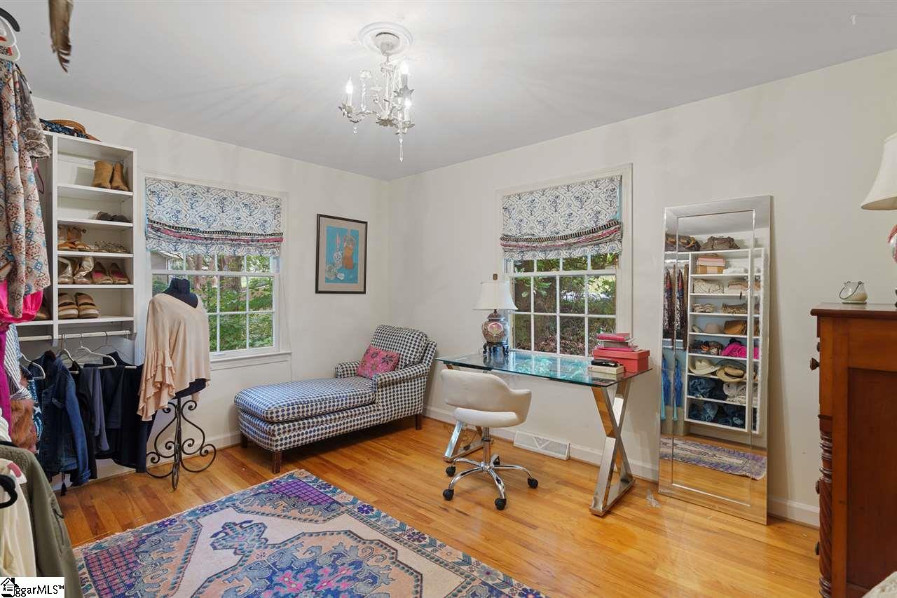 18 Shallowford Road Greenville, SC 29607 - Photo 15 of 28 Gallery Image 15