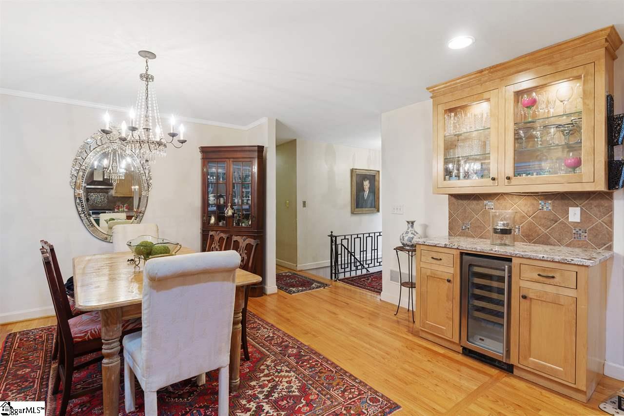 18 Shallowford Road Greenville, SC 29607 - Photo 9 of 28 Gallery Image 9