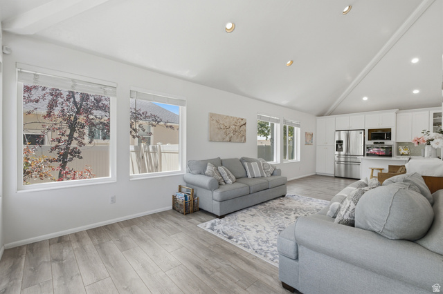 5788 Walden Ridge Drive Murray, UT 84123 - Photo 14 of 29 Vaulted ceiling with recessed lighting