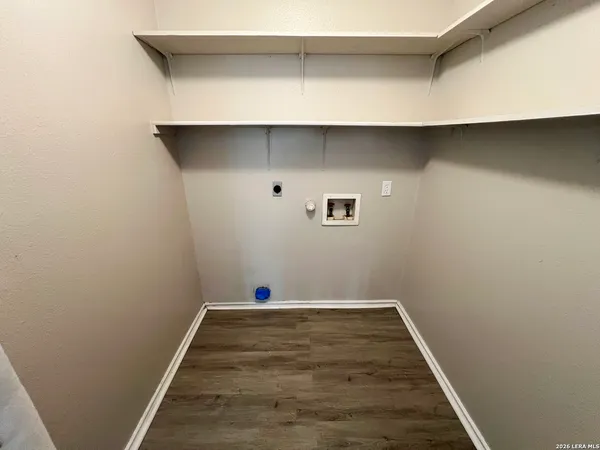 $1,395 | 6210 Aragon Village, San Antonio, TX 78250