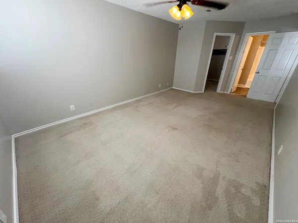 $1,395 | 6210 Aragon Village, San Antonio, TX 78250