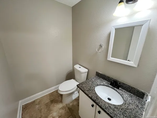 $1,395 | 6210 Aragon Village, San Antonio, TX 78250