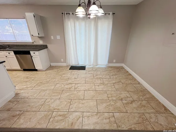 $1,395 | 6210 Aragon Village, San Antonio, TX 78250