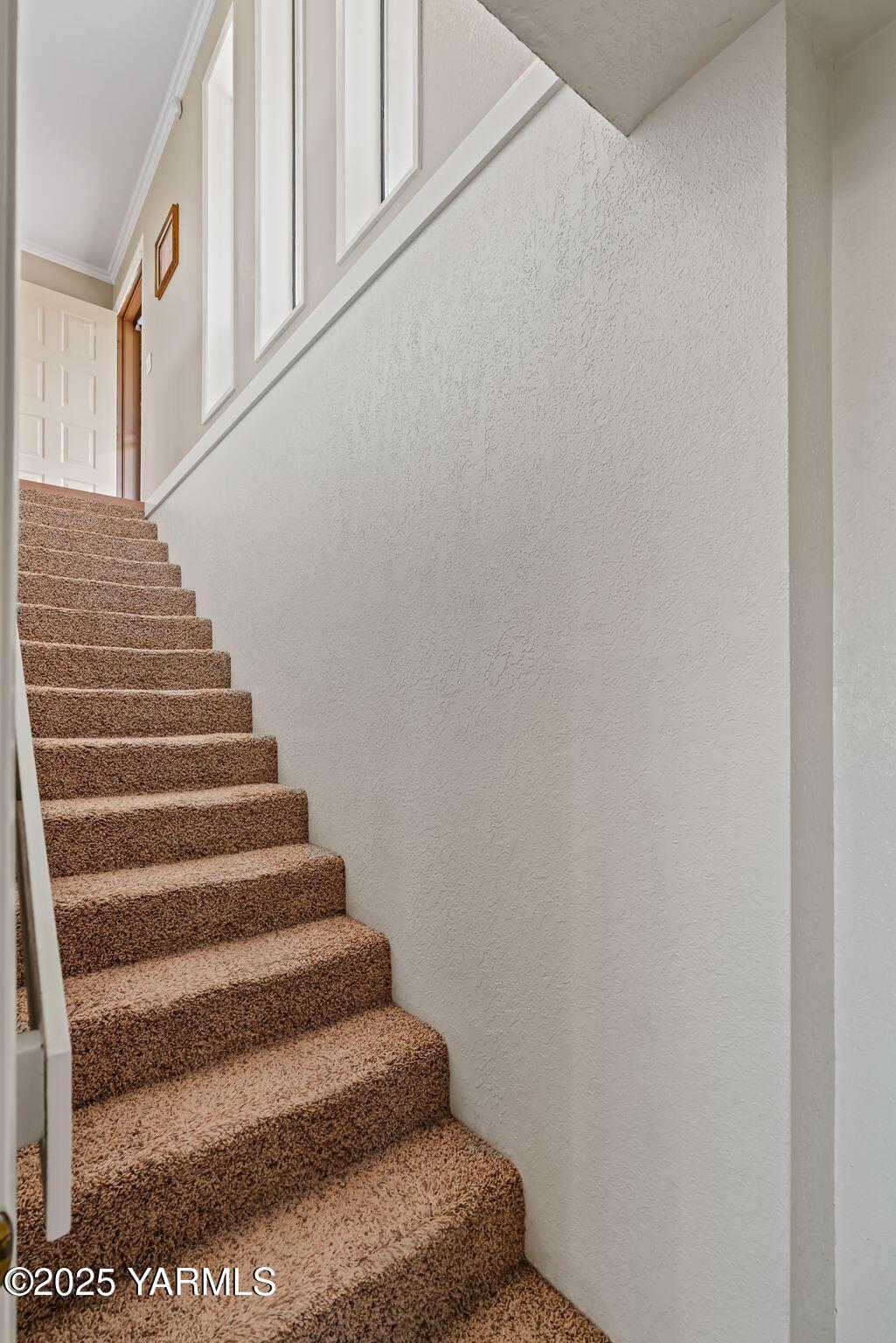 283 Cook Road Yakima, WA 98908 - Photo 32 of 64 a view of entryway